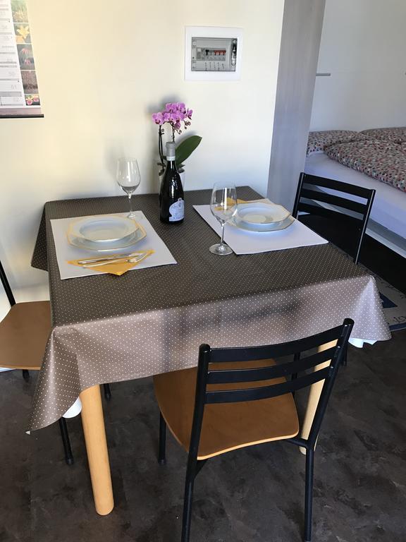 דירות סירמיונה Lugana 17 מראה חיצוני תמונה